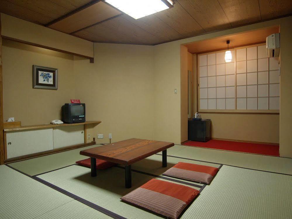 Ryouri Ryokan Watanabe 名古屋市 エクステリア 写真